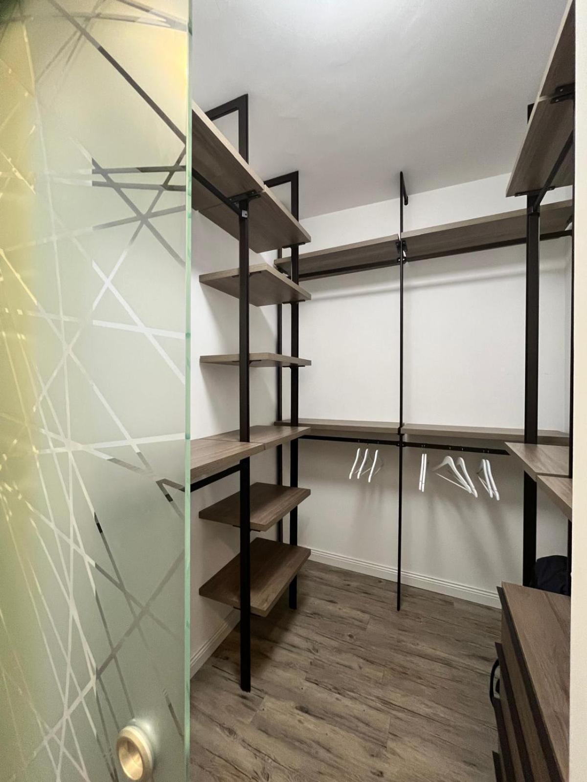 Apartment On The Square روما المظهر الخارجي الصورة